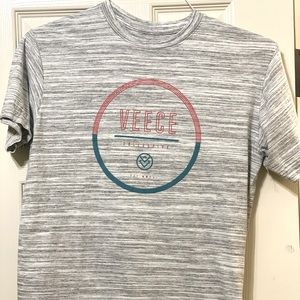 Men’s Small Veece T-shirt